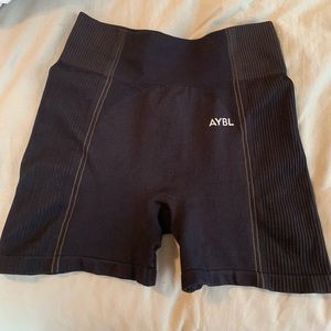 AYBL Reflex Seamless Short in Black